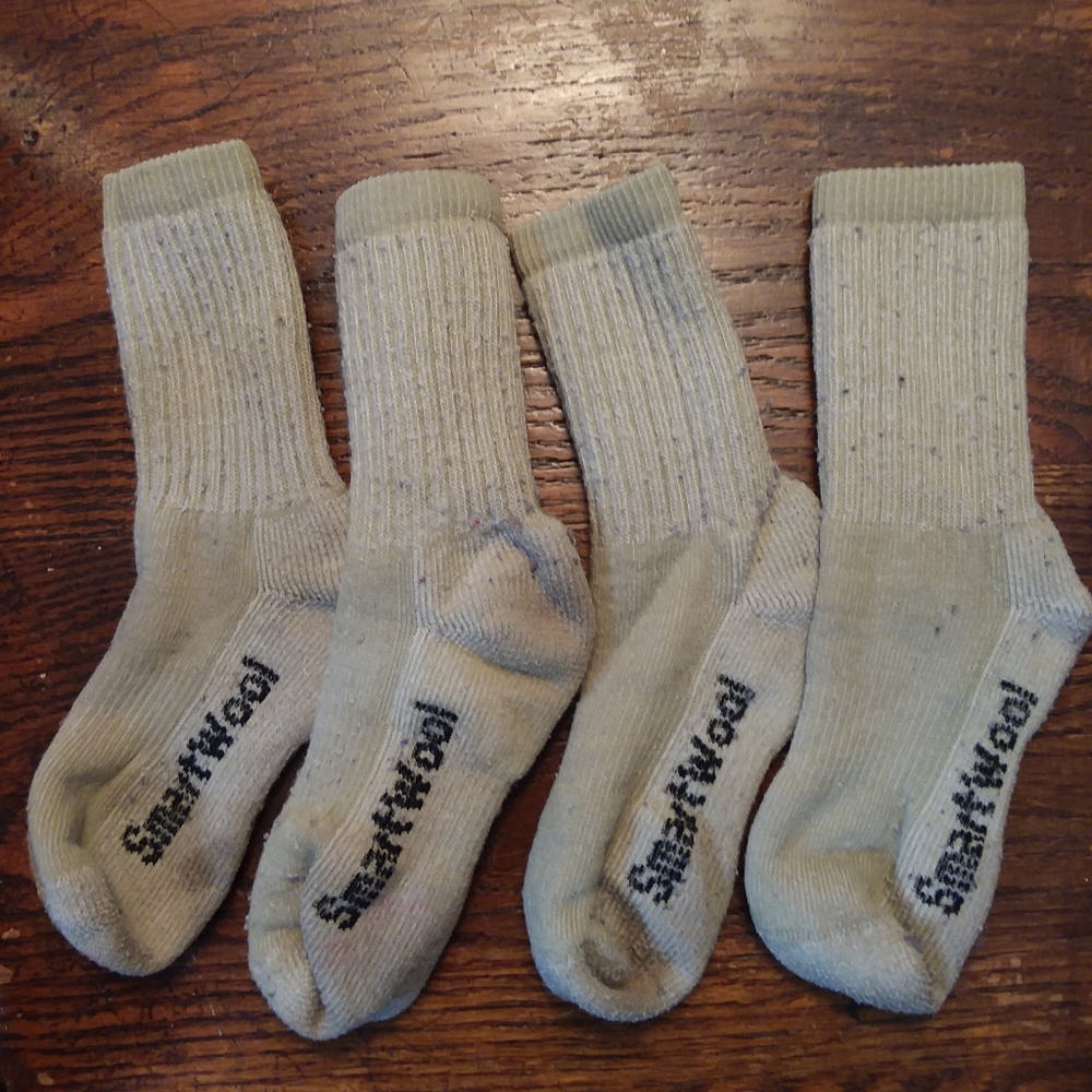 2 Pairs Smartwool Hiking Socks - Size Kids Medium